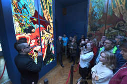 dsc_0387 kopia12.jpg-odsłonięcie dwóch witraży