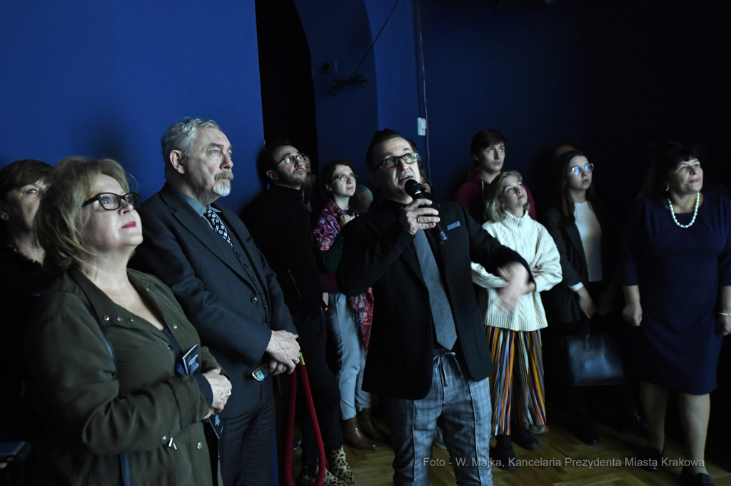 dsc_0405 kopia17.jpg-odsłonięcie dwóch witraży  Autor: W. Majka