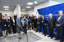 dsc_2164 kopia13.jpg-basen na Kozłówce