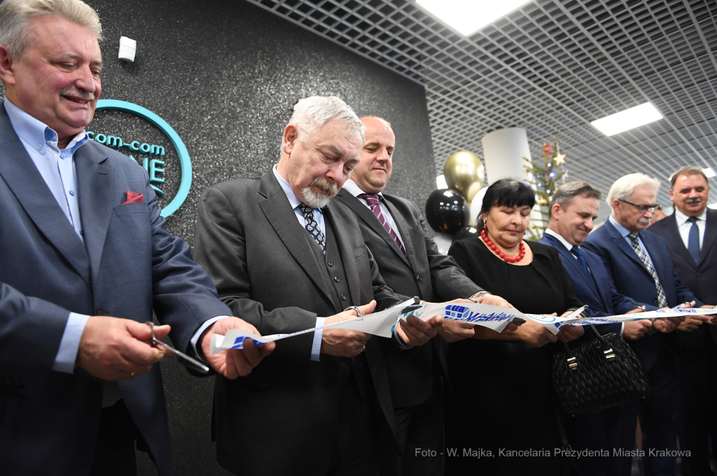 dsc_2207 kopia16.jpg-basen na Kozłówce  Autor: W. Majka