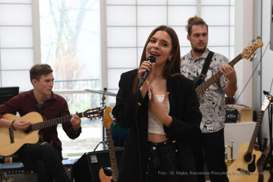 dsc_2239 kopia19.jpg-basen na Kozłówce