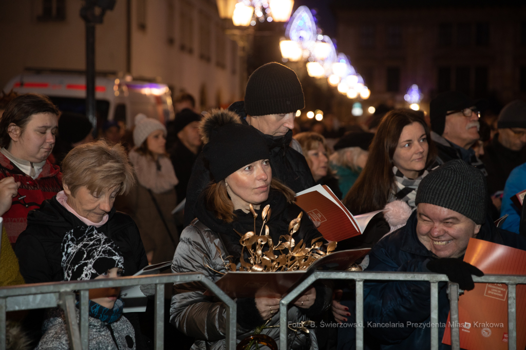 bs-grudnia 22, 2019-img_6198.jpg-Kolędy,Lekcja Śpiewania  Autor: B. Świerzowski