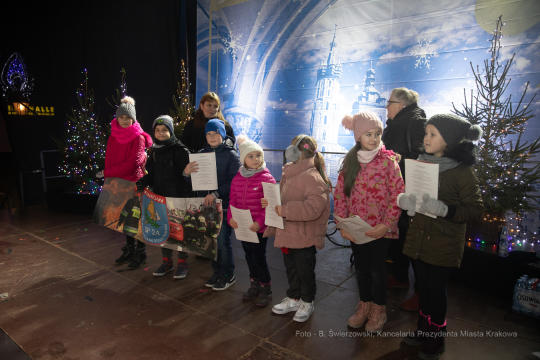 bs-grudnia 22, 2019-img_6204.jpg-Kolędy,Lekcja Śpiewania