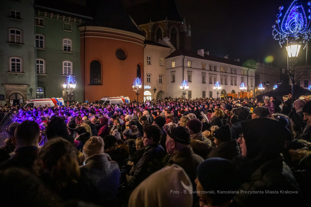 bs-grudnia 22, 2019-img_6341.jpg-Kolędy,Lekcja Śpiewania  Autor: B. Świerzowski