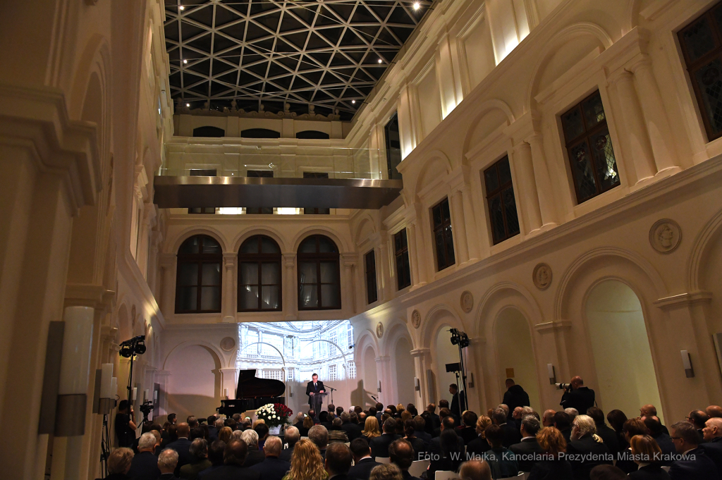 dsc_2463 kopia09.jpg-muzeum Czertoryskich 