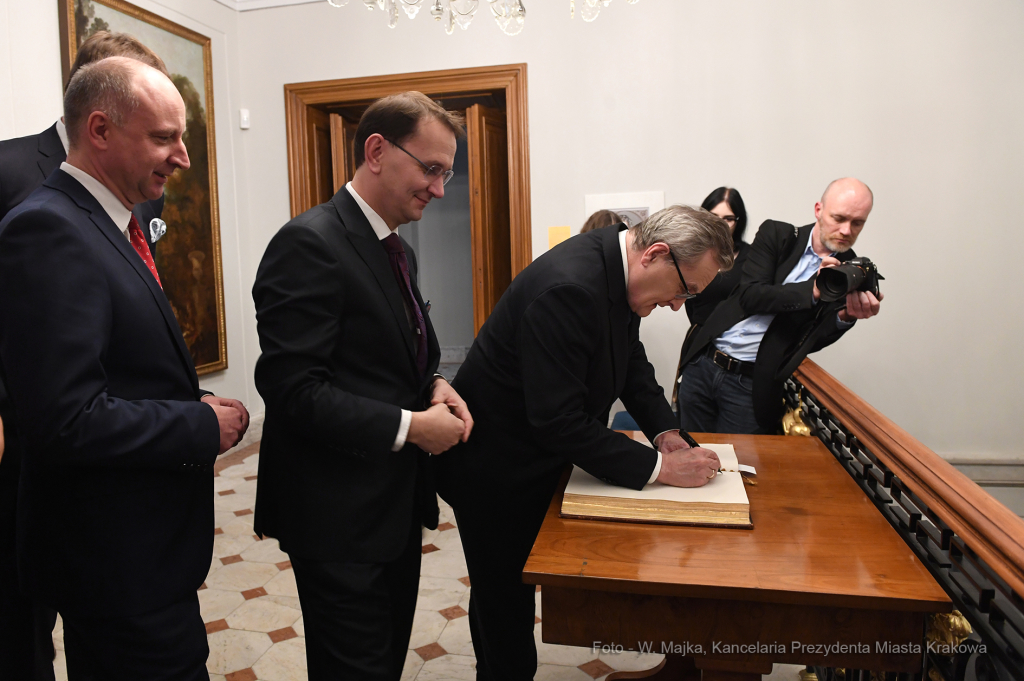 dsc_2553 kopia23.jpg-muzeum Czertoryskich 