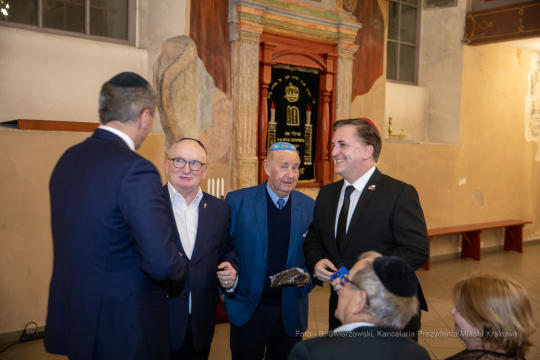 bs-grudnia 28, 2019-img_6608.jpg-Świeca Chanukowa,Majchrowski,Uroczystość