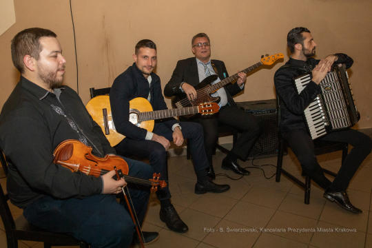 bs-grudnia 28, 2019-img_6633.jpg-Świeca Chanukowa,Majchrowski,Uroczystość