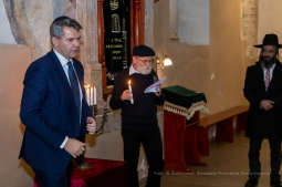 bs-grudnia 28, 2019-img_6675.jpg-Świeca Chanukowa,Majchrowski,Uroczystość