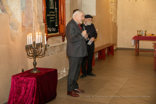 bs-grudnia 28, 2019-img_6682.jpg-Świeca Chanukowa,Majchrowski,Uroczystość