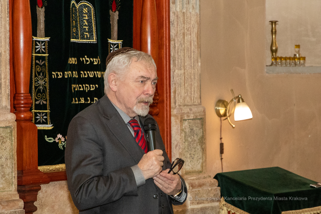 bs-grudnia 28, 2019-img_6688.jpg-Świeca Chanukowa,Majchrowski,Uroczystość  Autor: B. Świerzowski