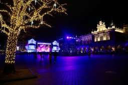 80851808_493037151339316_7793503305765748736_n.jpg-sylwester 2019 rynek główny