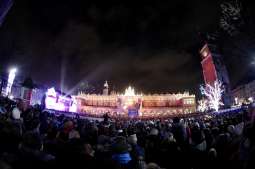 zdjęcie 01.01.2020, 00 10 38.jpg-sylwester 2019 rynek główny