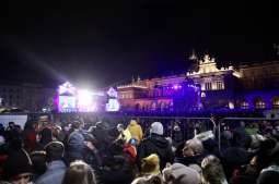 zdjęcie 01.01.2020, 00 15 39.jpg-sylwester 2019 rynek główny