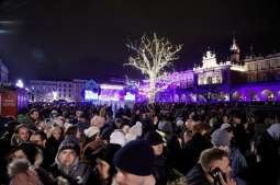 zdjęcie 01.01.2020, 00 18 02.jpg-sylwester 2019 rynek główny