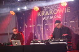 zdjęcie 31.12.2019, 20 57 20.jpg-Sylwester 2019 w Nowej Hucie