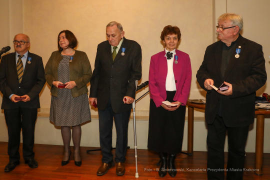 bs_200111_8427.jpg-Harcerze,Majchrowski,Jubileusz,Trzmiel