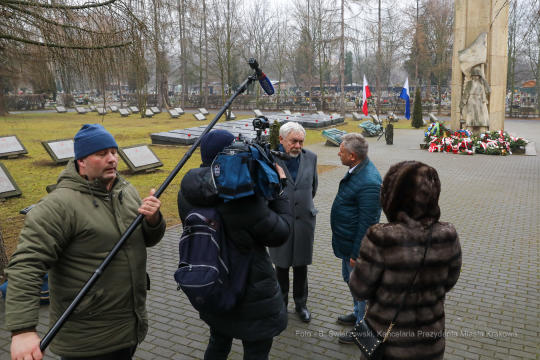 bs-stycznia 18, 2020-img_9330.jpg-Majchrowski,Rocznica,Cmentarz Rakowicki