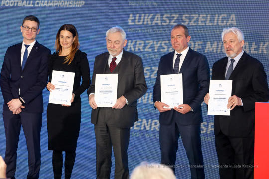 bs-lutego 02, 2020-img_1793.jpg-AMP Footbol,Majchrowski,Losowanie