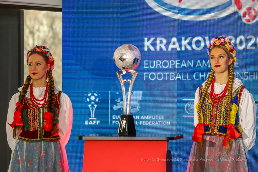 bs-lutego 02, 2020-img_1822.jpg-AMP Footbol,Majchrowski,Losowanie  Autor: B. Świerzowski