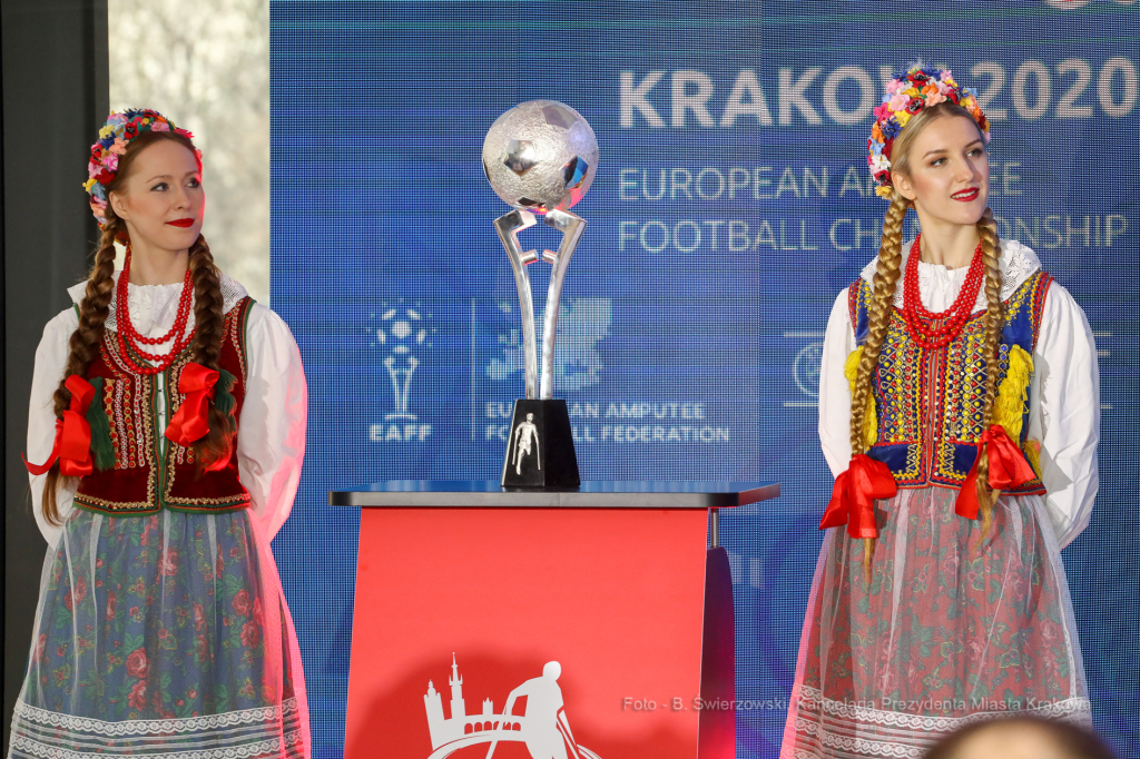 bs-lutego 02, 2020-img_1831.jpg-AMP Footbol,Majchrowski,Losowanie  Autor: B. Świerzowski