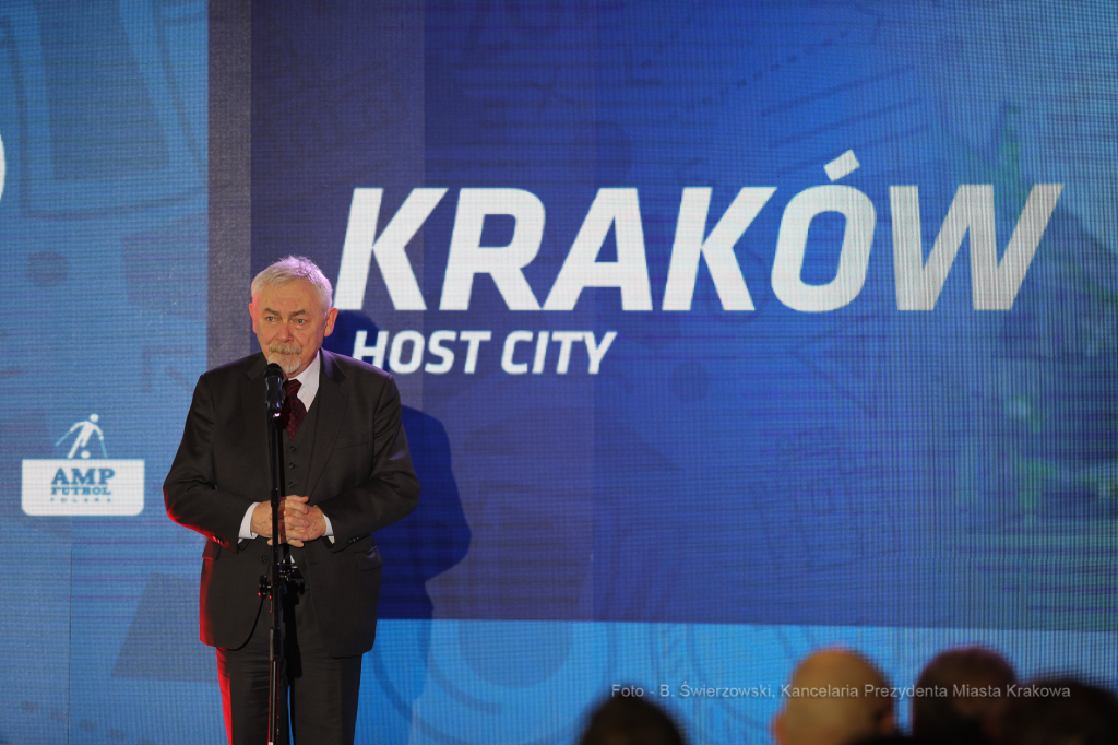 bs-lutego 02, 2020-zdjęcie 02.02.2020, 12 15 02.jpg-AMP Footbol,Majchrowski,Losowanie  Autor: B. Świerzowski