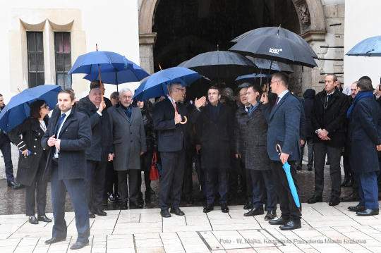 0808.jpg-Emmanuela Macrona