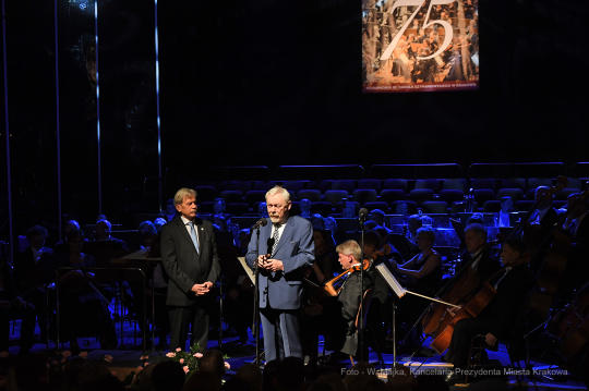 0404.jpg-Filharmonii Krakowskiej