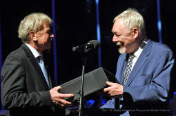 0505.jpg-Filharmonii Krakowskiej