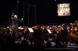 1111.jpg-Filharmonii Krakowskiej