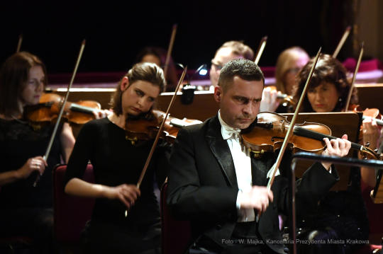 1515.jpg-Filharmonii Krakowskiej