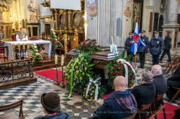 bs_200211_2359.jpg-prof. Juchnowicz,Kośmider,pogrzeb