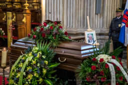 bs_200211_2363.jpg-prof. Juchnowicz,Kośmider,pogrzeb