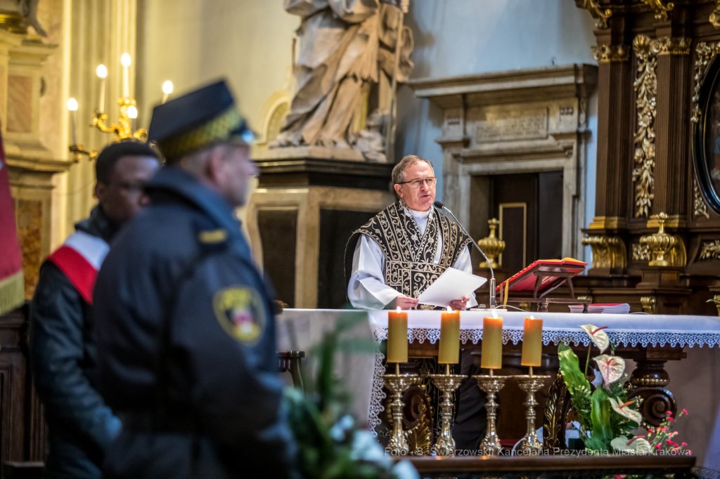 bs_200211_2370.jpg-prof. Juchnowicz,Kośmider,pogrzeb  Autor: B. Świerzowski