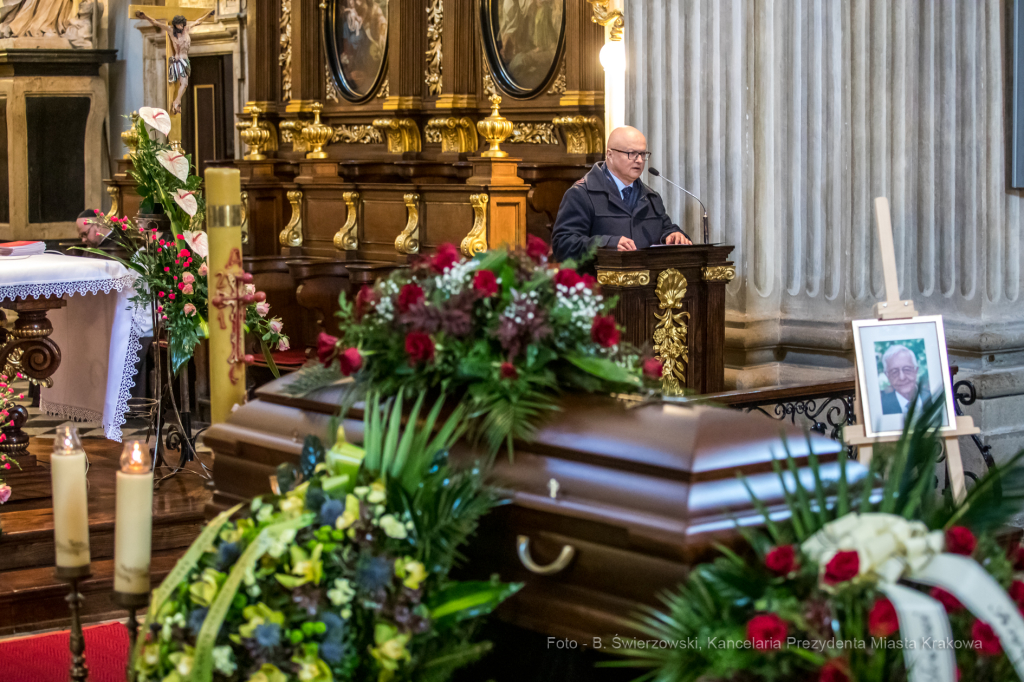 bs_200211_2399.jpg-prof. Juchnowicz,Kośmider,pogrzeb  Autor: B. Świerzowski