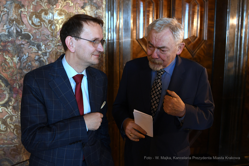 0101.jpg-Konferencja prasowa w sprawie współpracy Miasta i Wawelu  Autor: W. Majka