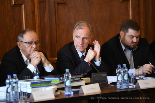 1515.jpg-parlamentarzyści