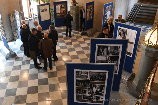 0707.jpg-wystawa Protest Głodowy