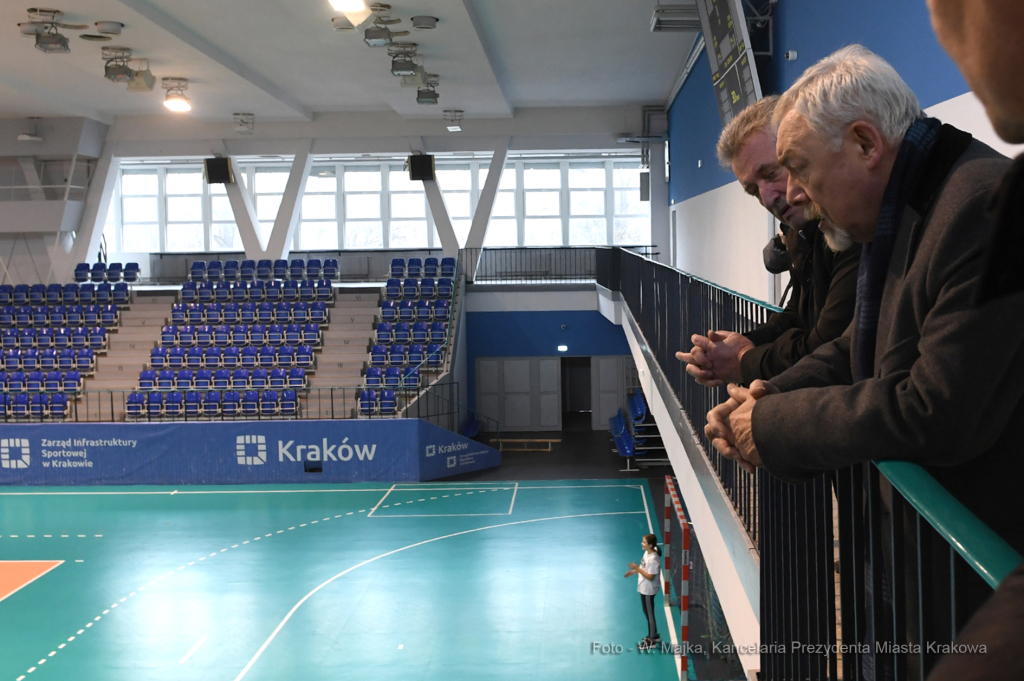 0404.jpg-Hutnik.  Autor: W. Majka