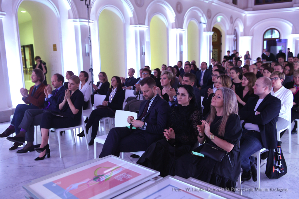 0202.jpg-Gala wręczenia nagród Dźwigacz Kultury  Autor: W. Majka