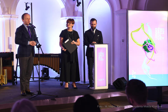 0505.jpg-Gala wręczenia nagród Dźwigacz Kultury