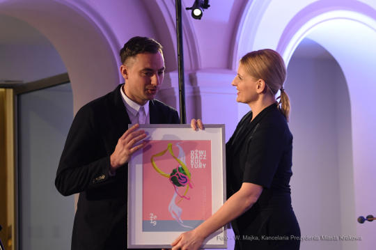 1010.jpg-Gala wręczenia nagród Dźwigacz Kultury