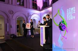 2929.jpg-Gala wręczenia nagród Dźwigacz Kultury