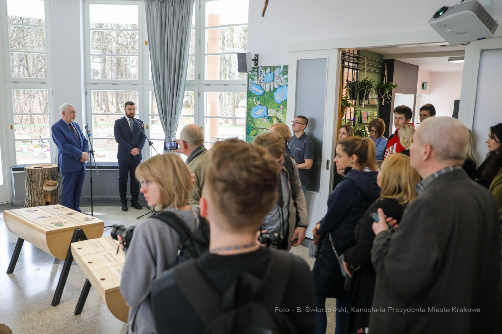 bs-lutego 29, 2020-img_7990.jpg-Symbioza,Las Wolski,Majchrowski,ZZM  Autor: B. Świerzowski