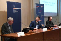 0707.jpg-spotkanie dyplomacji publicznej i kulturalnej