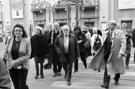 1010.jpg-Krzysztof Penderecki