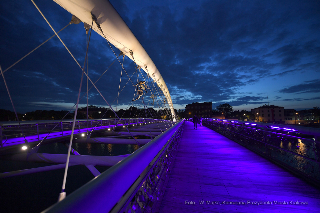 1010.jpg-iluminacja  Autor: W. Majka