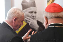 0505.jpg-Uroczyste otwarcie wystawy „Pasterz. Stulecie urodzin Świętego Jana Pawła II”
