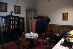 1111.jpg-Uroczyste otwarcie wystawy „Pasterz. Stulecie urodzin Świętego Jana Pawła II”