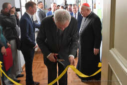 1313.jpg-Uroczyste otwarcie wystawy „Pasterz. Stulecie urodzin Świętego Jana Pawła II”